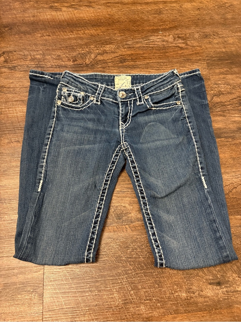 LA Idol Low Waisted Bootcut Jeans!!